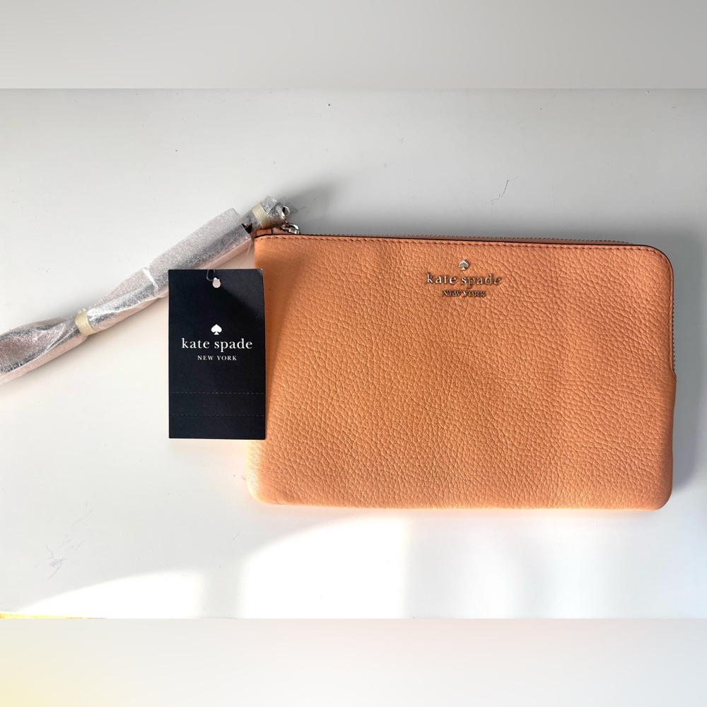 💙 Kate Spade Wristlet